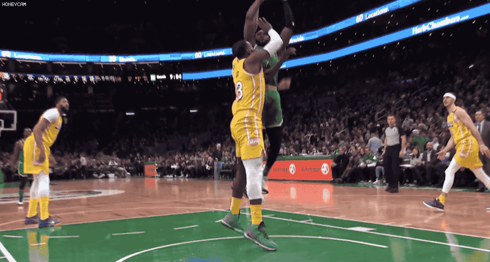 马来西亚羽毛球公开赛首日：国羽7胜2负 梁王组合与陈刘组合吞败