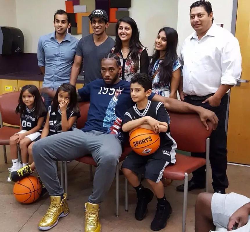 恭喜IG！3-0横扫WE，晋级败决！将和BLG争夺第二个晋级MSI资格