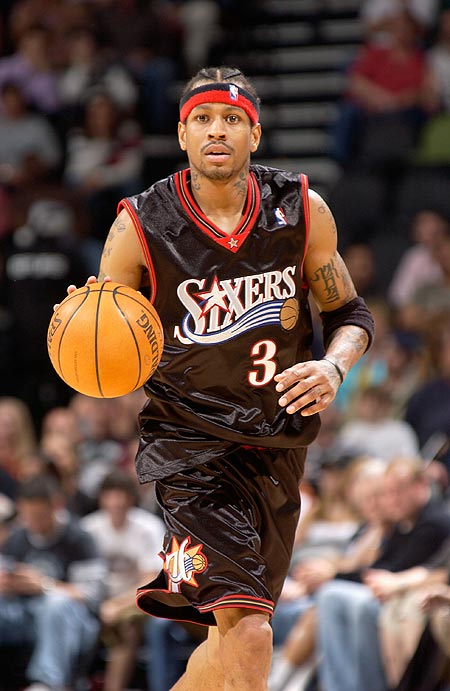 湖人可能会夏天收购NBA冠军中锋，以帮助卢卡和勒布朗追逐冠军