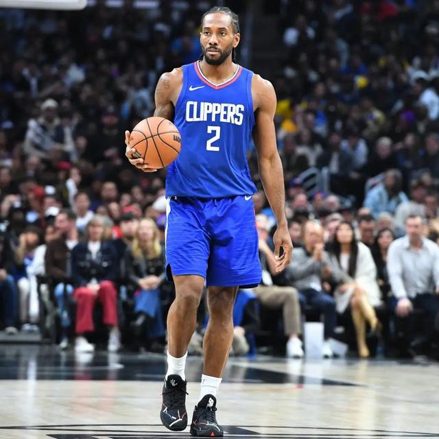 早报：拥有地表最强人类的从容感……怎么，你们没有吗？