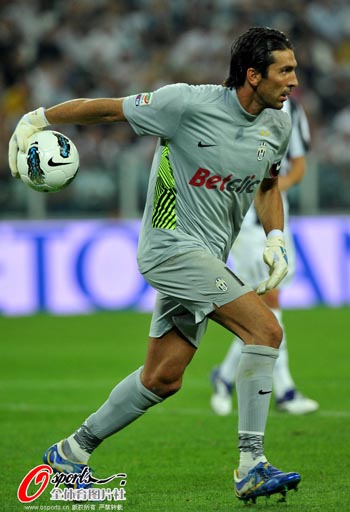 这是当年一些差点发生的转会：想想看如果成功会有什么不一样