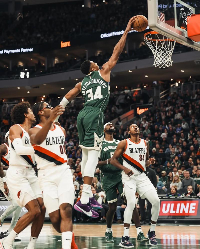 圣地亚哥教士在 2020 年签下塔蒂斯 14 年长约，掀起联盟“提前锁定基石球员”的签约热潮